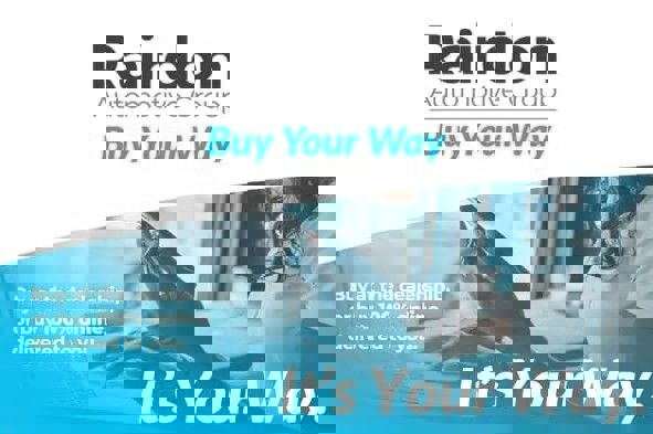 Used 2023 Chrysler Pacifica Touring-L image 7