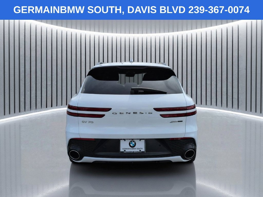 Used 2022 Genesis GV70 3.5T Sport w/ Sport Advanced Package AWD/4WD image 6