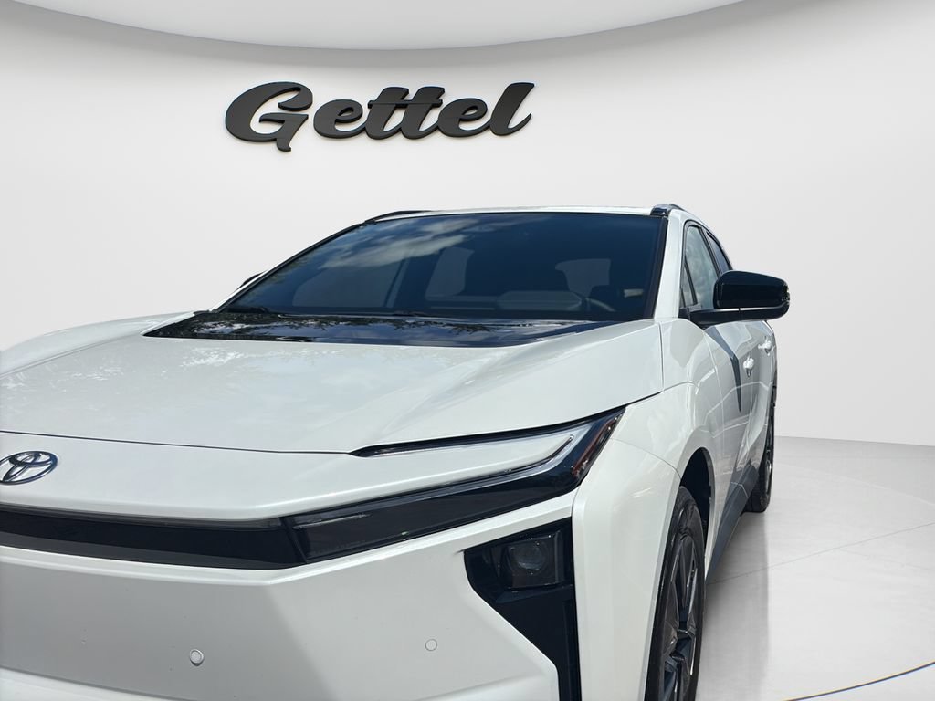 Used 2026 Toyota bZ FWD image 9