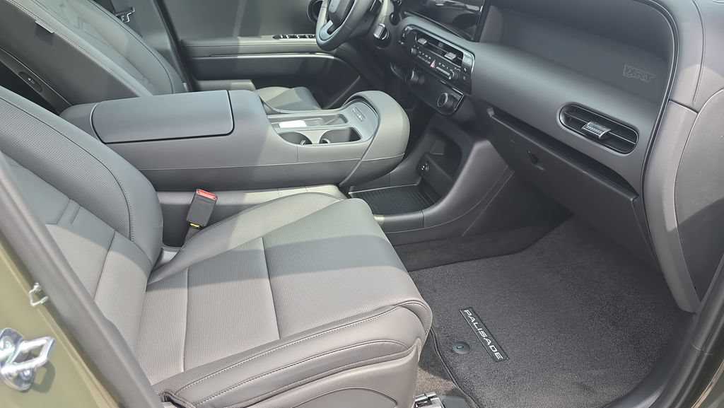 New 2026 Hyundai Palisade XRT Pro AWD/4WD image 13