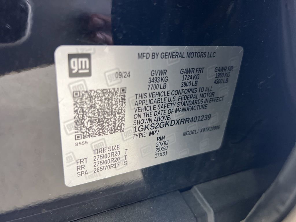Used 2024 GMC Yukon XL SLT w/ SLT Luxury Package AWD/4WD image 31