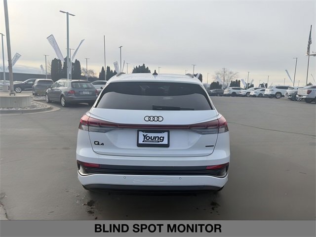 New 2026 Audi Q4 e-tron Premium image 5