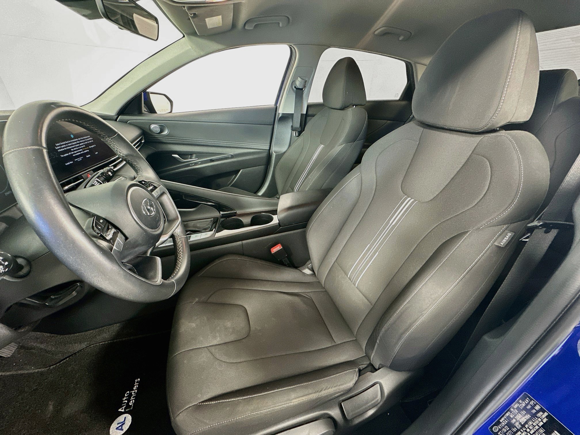 Used 2023 Hyundai Elantra SEL w/ Convenience Package FWD image 24
