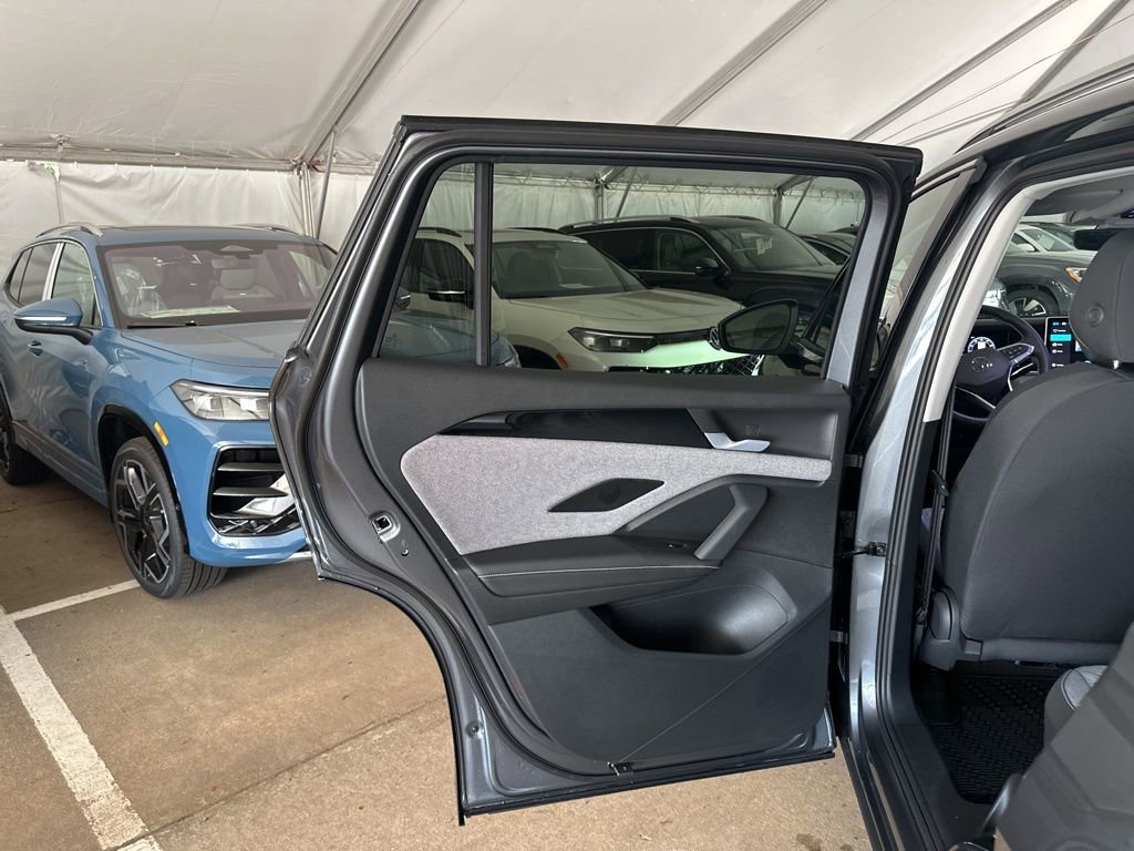 New 2026 Volkswagen Tiguan S FWD image 14