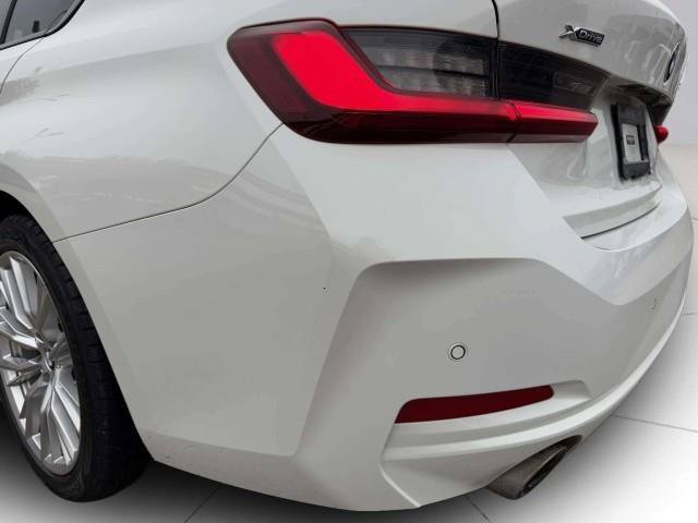 Used 2023 BMW 330i xDrive Sedan w/ Driving Assistance Package AWD/4WD image 15