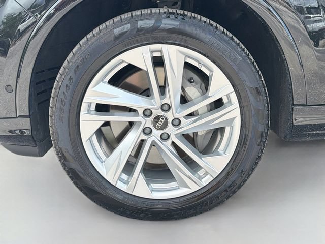 Used 2023 Audi Q7 3.0T Premium Plus w/ Premium Plus Package AWD/4WD image 45