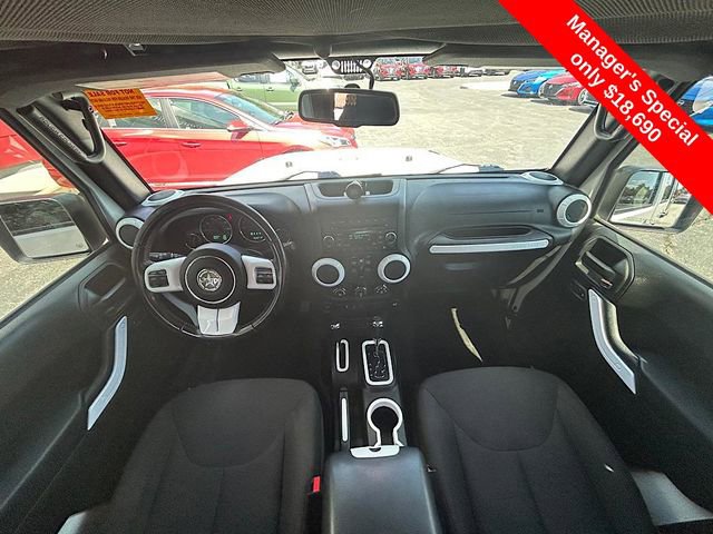 Used 2018 Jeep Wrangler Unlimited Sport S image 25