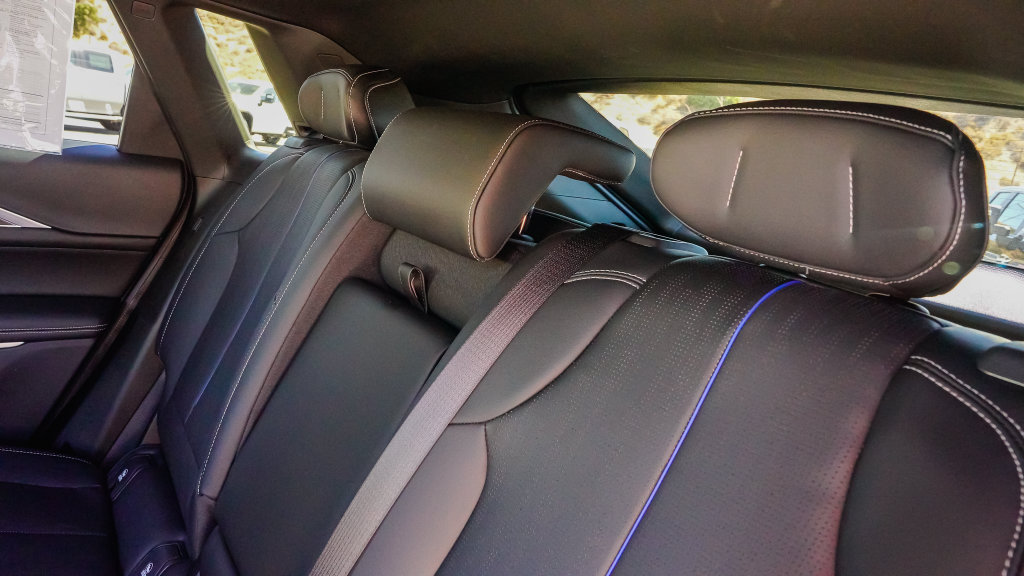 Certified 2024 Cadillac Lyriq Luxury RWD image 9