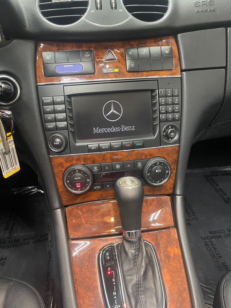 Used 2007 Mercedes-Benz CLK 550 Cabriolet image 29