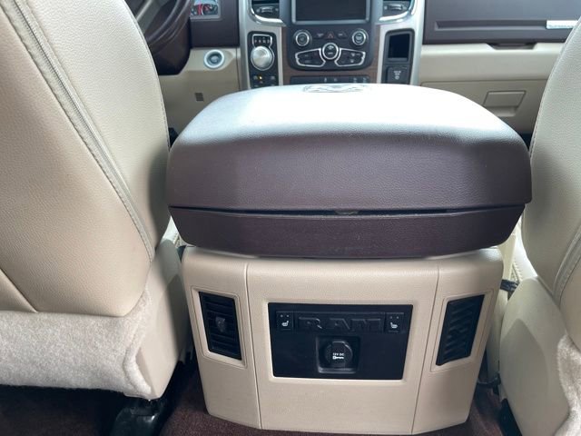 Used 2015 RAM 1500 Laramie w/ Convenience Group image 31