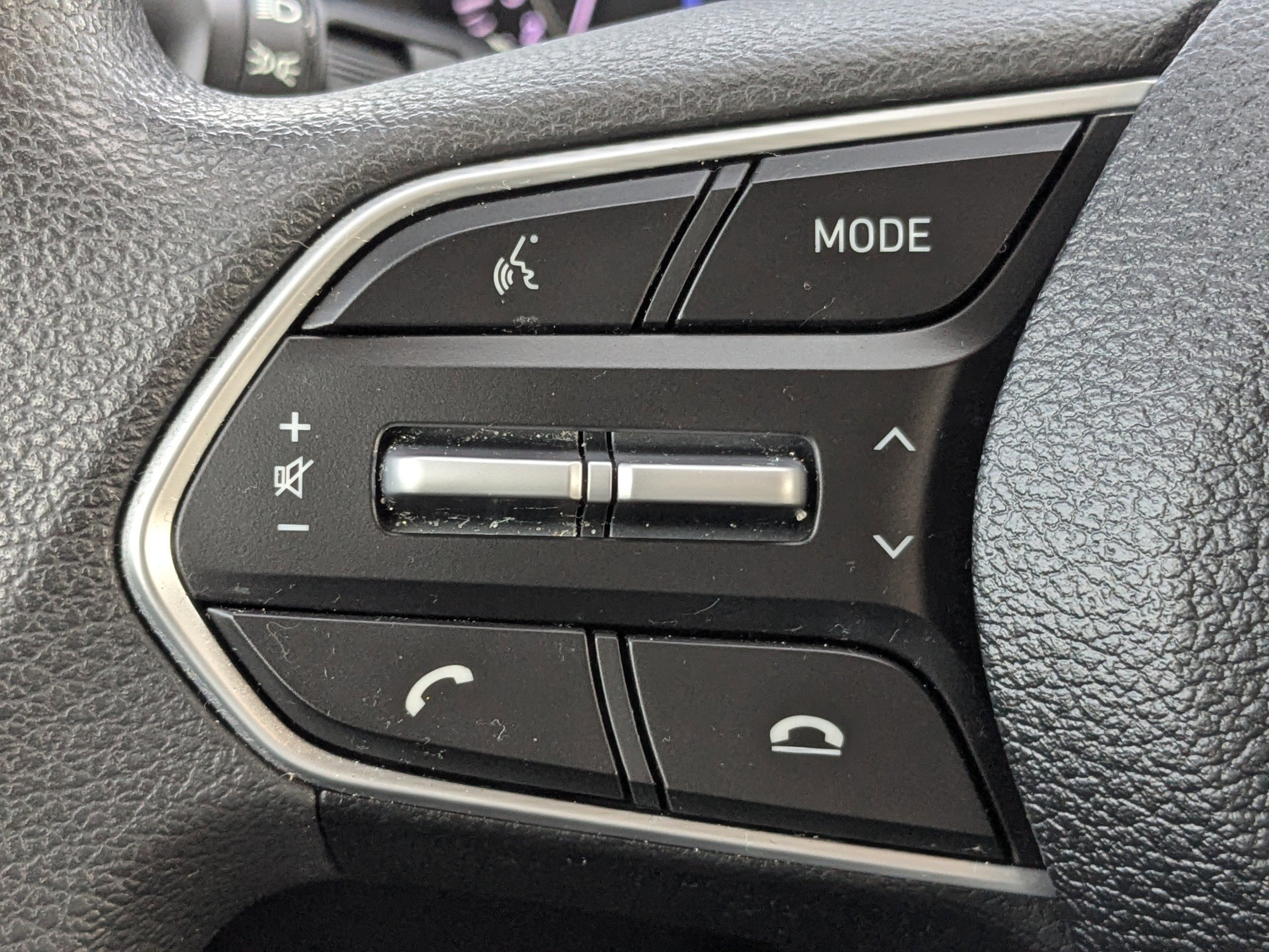 Used 2020 Hyundai Santa Fe SEL w/ Cargo Package image 24