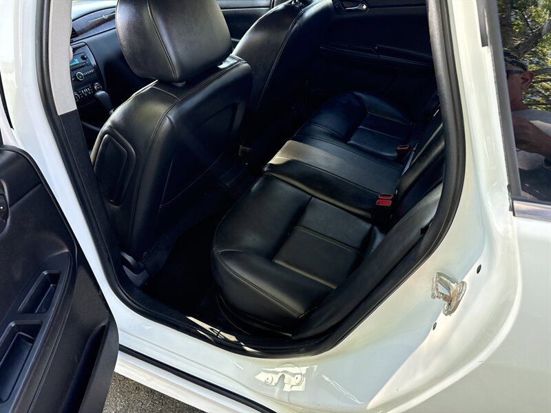 Used 2016 Chevrolet Impala LTZ image 18