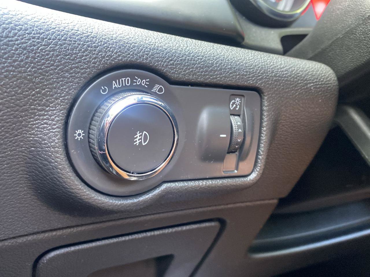 Used 2019 Buick Cascada Premium FWD image 19
