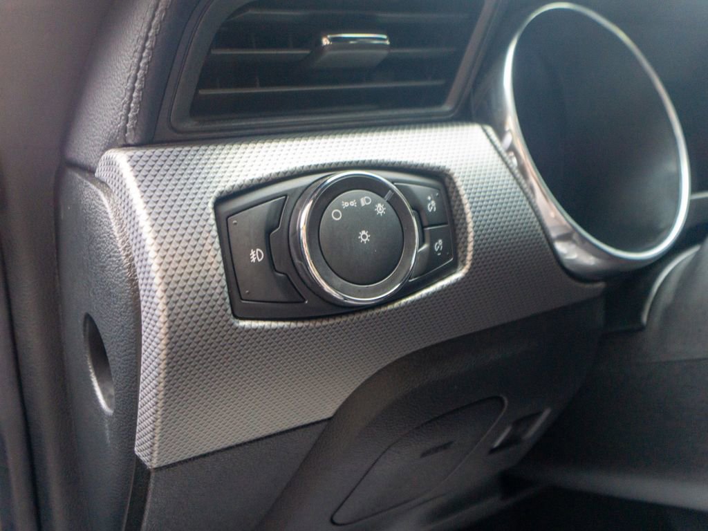 Used 2018 Ford Mustang GT image 17