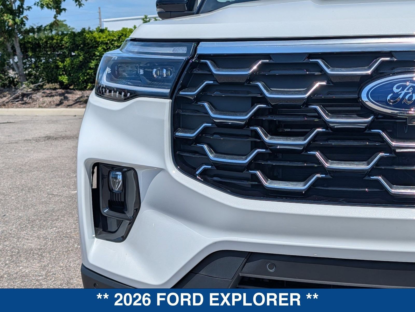 New 2026 Ford Explorer Platinum image 10