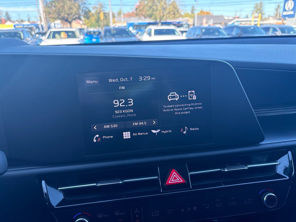 Used 2025 Kia Niro LX FWD image 20