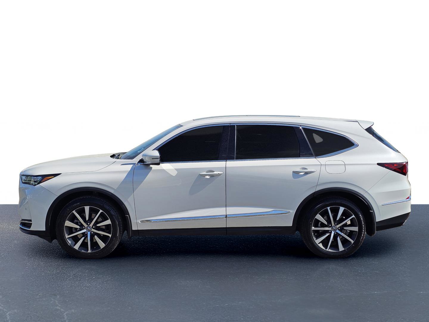 Used 2025 Acura MDX FWD w/ Technology Package image 13
