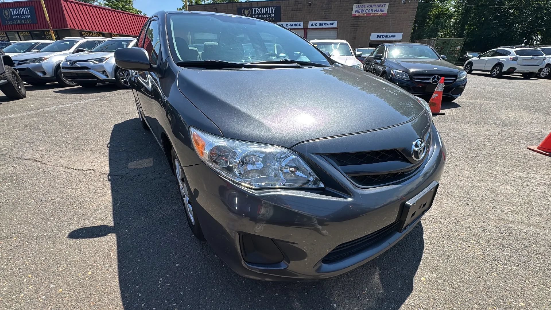 Used 2013 Toyota Corolla L FWD image 3