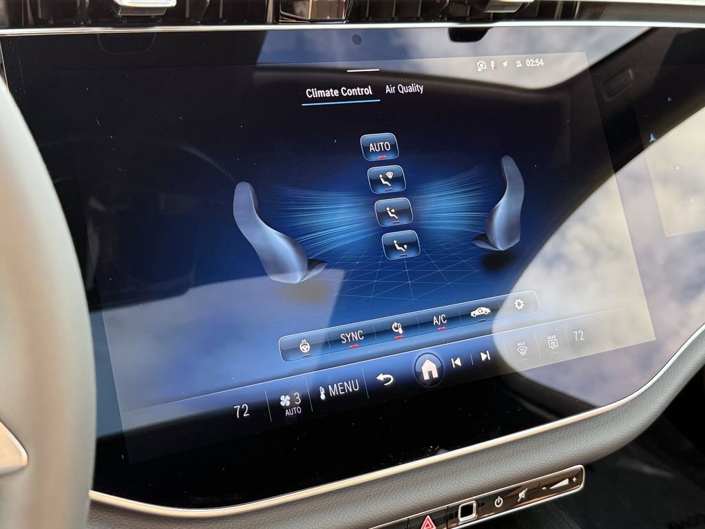 New 2026 Mercedes-Benz E 350 4MATIC Sedan image 21