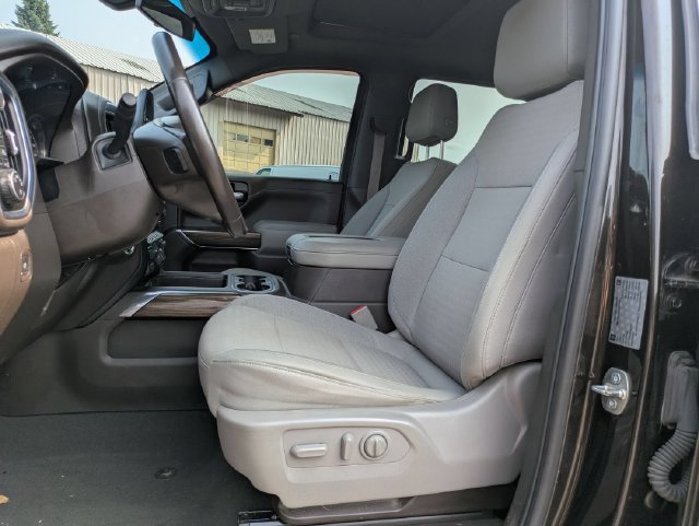 Used 2019 Chevrolet Silverado 1500 LT Trail Boss AWD/4WD image 7