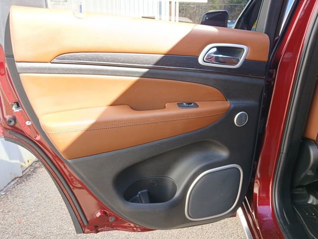 Used 2021 Jeep Grand Cherokee Summit w/ Platinum Series Group image 19