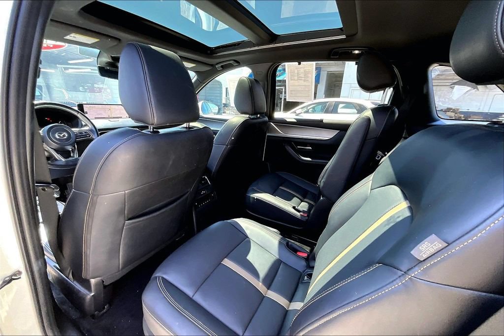 Certified 2024 MAZDA CX-90 Plug-In Hybrid w/ Premium Plus AWD/4WD image 16