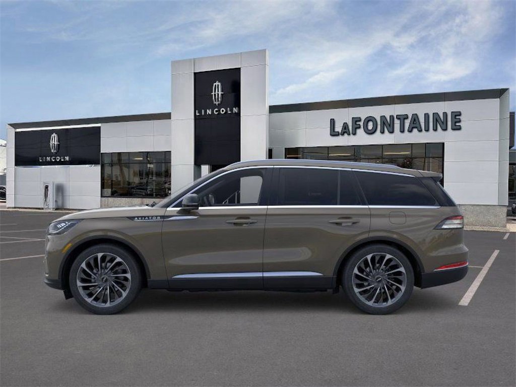 New 2026 Lincoln Aviator Reserve w/ Luxury Package image 3