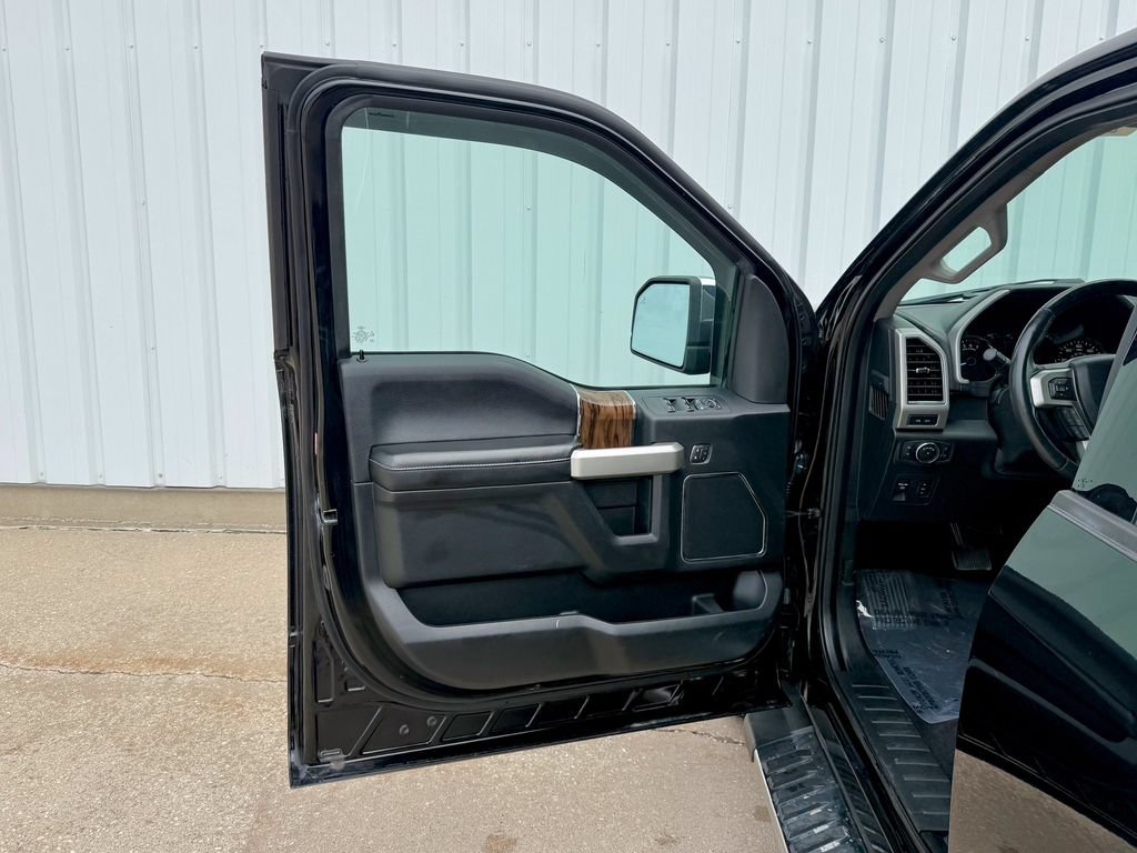 Certified 2018 Ford F150 Lariat w/ Equipment Group 502A Luxury AWD/4WD image 15