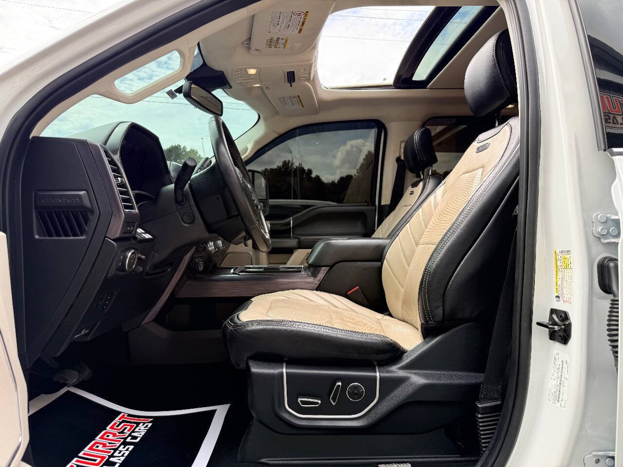 Used 2021 Ford F450 Limited w/ FX4 Off-Road Package AWD/4WD image 31