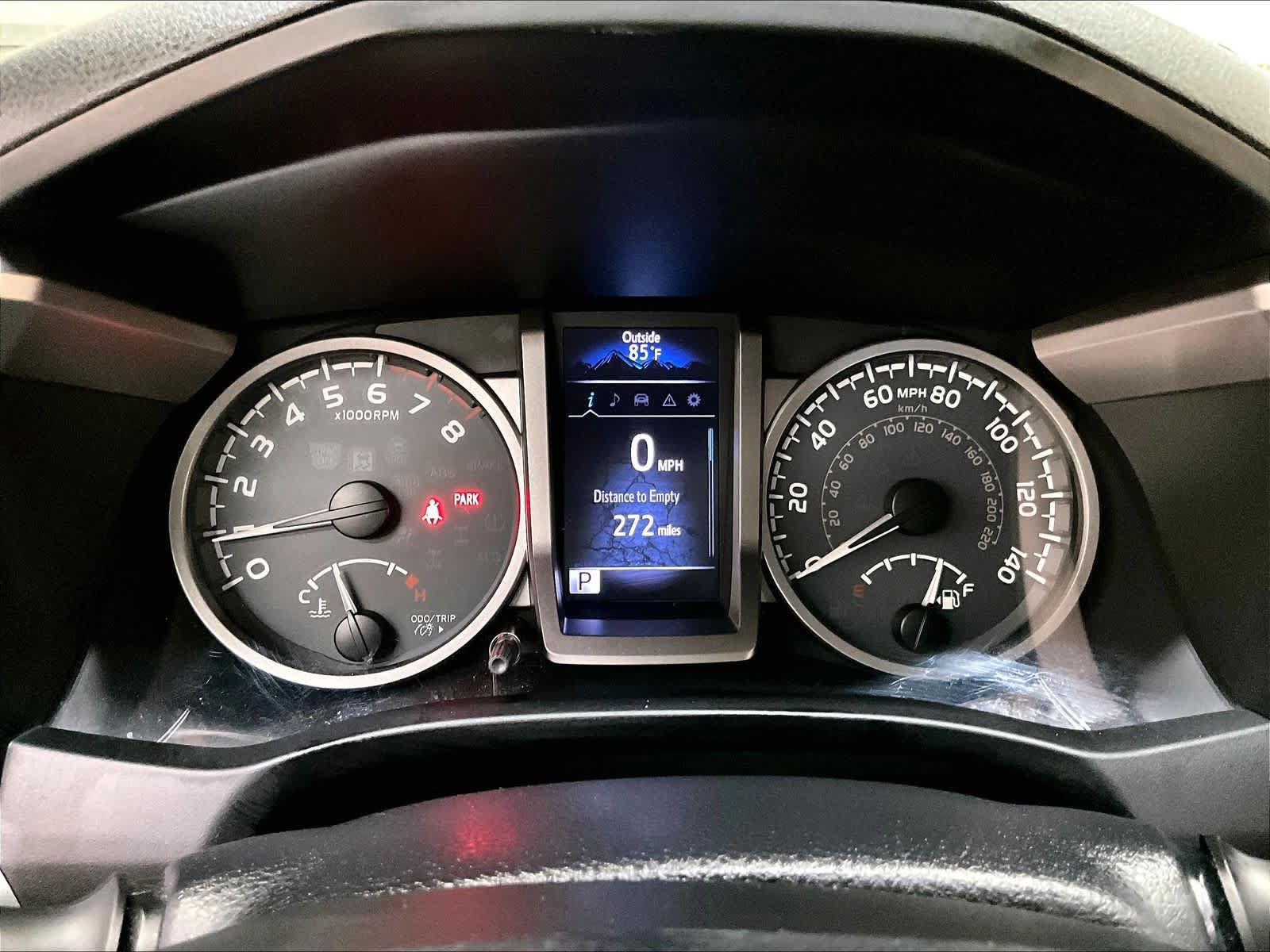 Used 2017 Toyota Tacoma SR5 w/ Tow Package RWD image 27