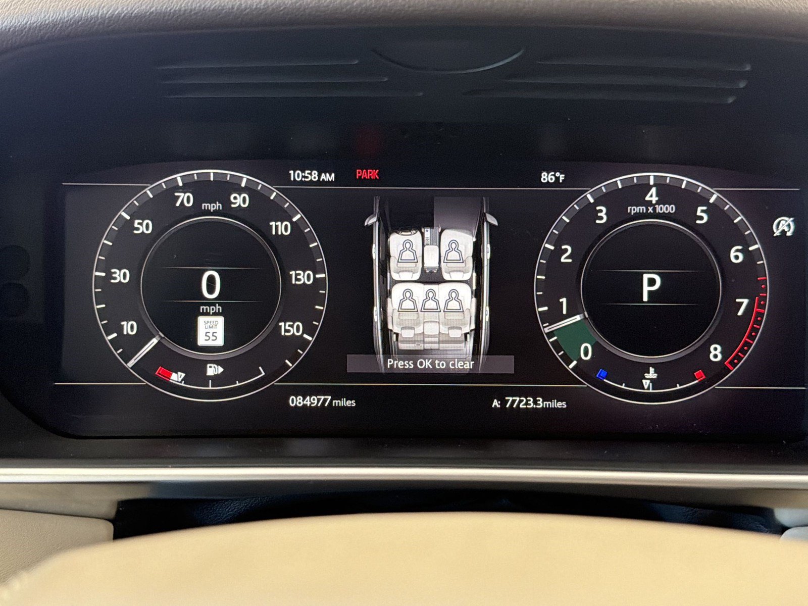 Used 2018 Land Rover Range Rover HSE AWD/4WD image 22