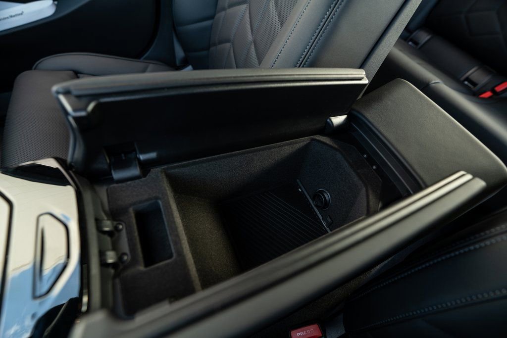 New 2026 BMW 530i xDrive w/ M Sport Package image 37