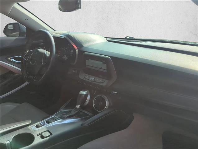Used 2016 Chevrolet Camaro SS image 22
