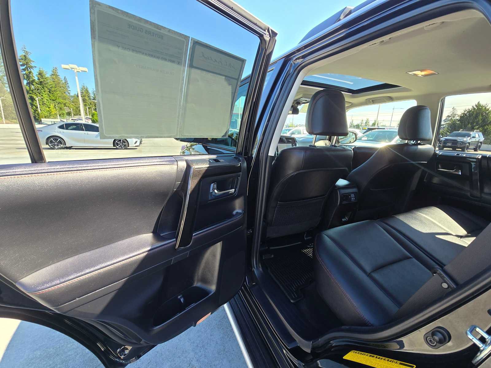 Certified 2023 Toyota 4Runner TRD Off-Road Premium w/ Moonroof Package AWD/4WD image 15