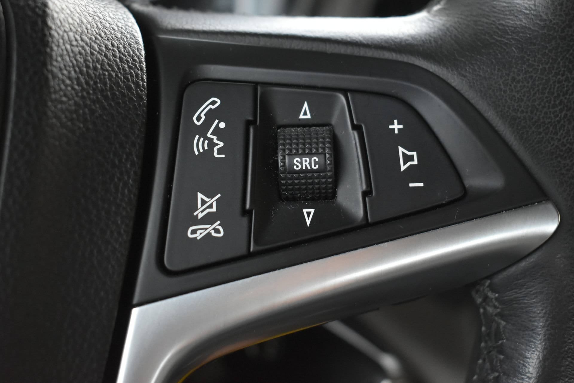 Used 2013 Buick Verano Convenience FWD image 21