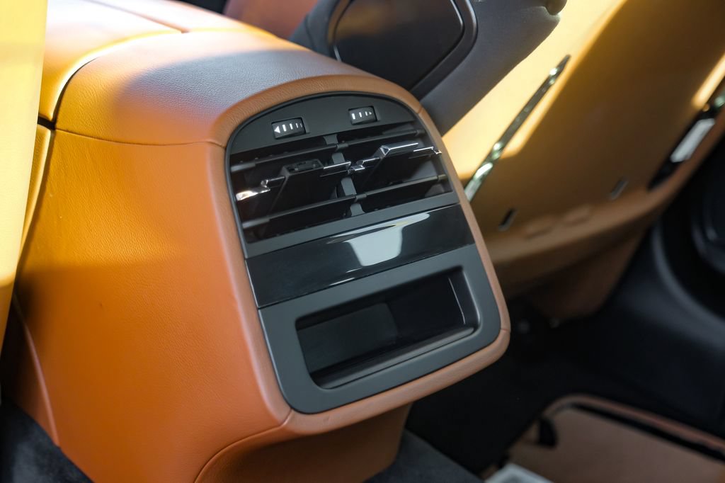 Used 2016 Maserati Quattroporte S RWD image 41