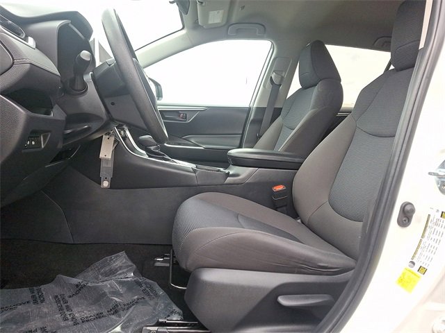 Used 2024 Toyota RAV4 LE image 13