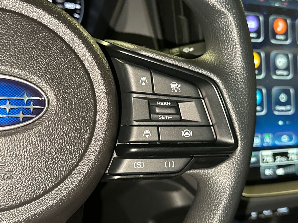 Used 2025 Subaru Crosstrek 2.0i Premium image 24