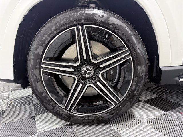 New 2027 Mercedes-Benz GLE 450 4MATIC image 8