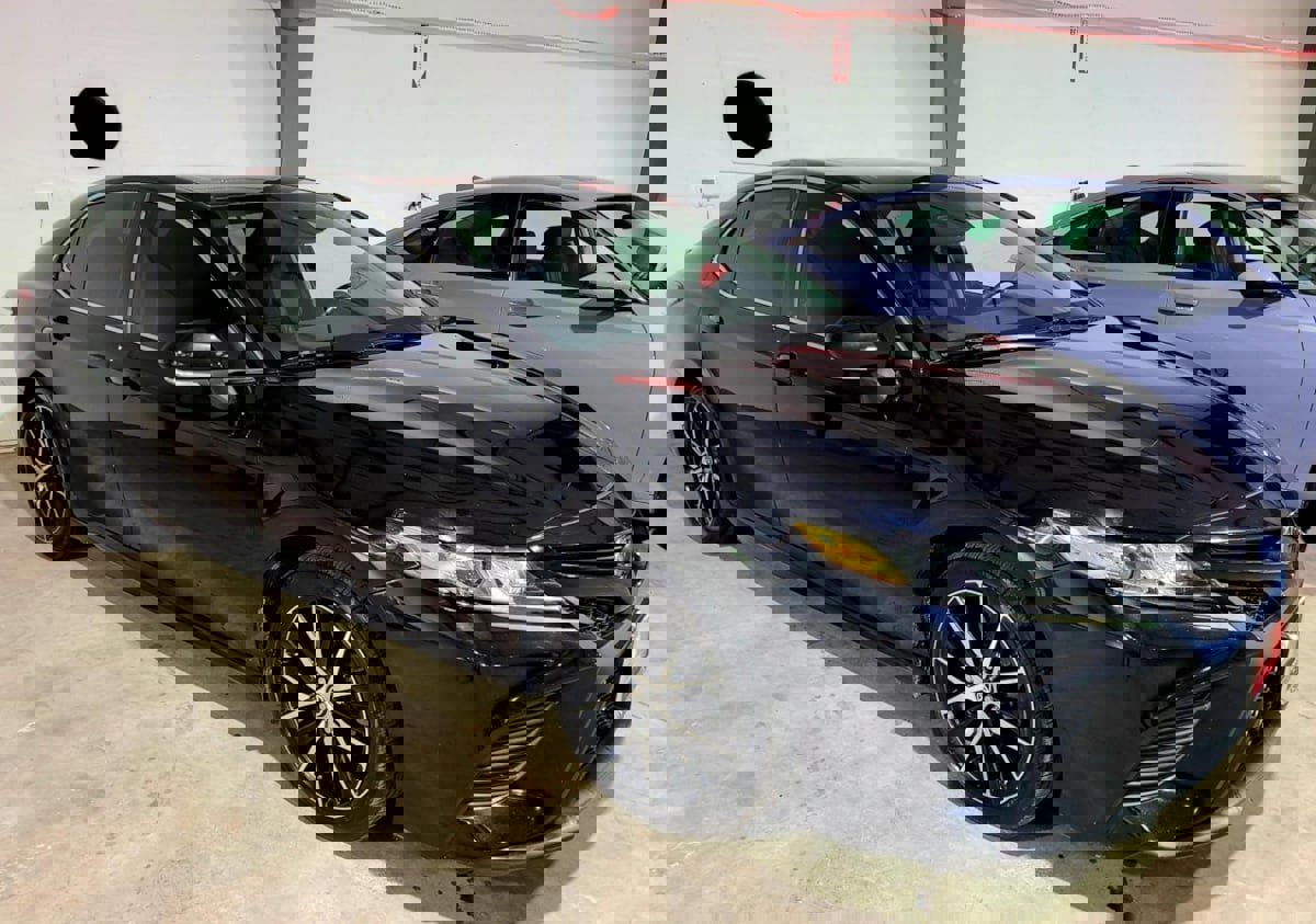 Used 2020 Toyota Camry SE w/ Audio Package image 8