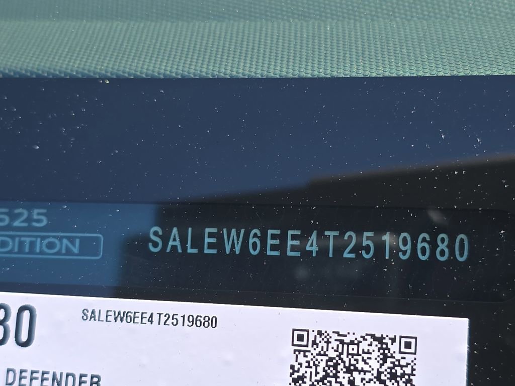 New 2026 Land Rover Defender 90 V8 image 36