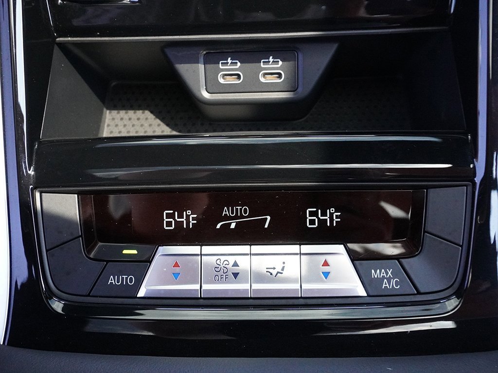 Used 2025 BMW M850i xDrive image 81