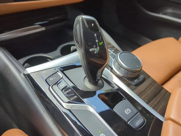 Used 2019 BMW 530i xDrive w/ Convenience Package image 19