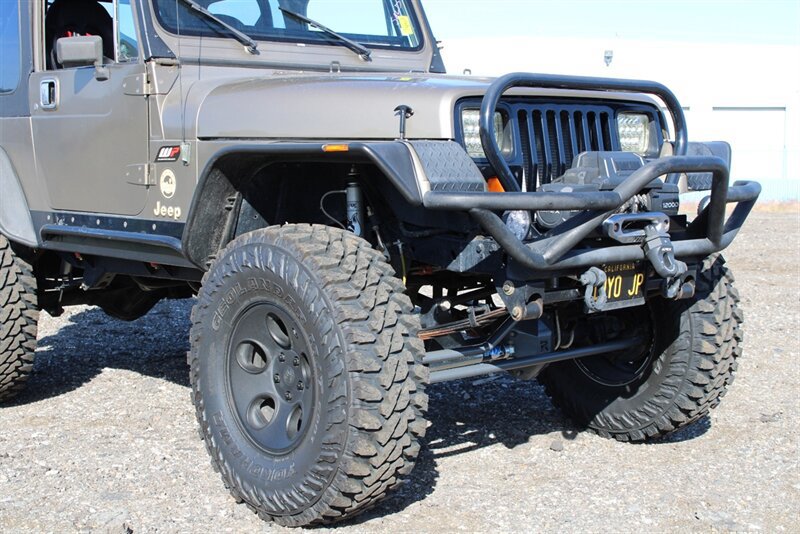 Used 1988 Jeep Wrangler Sahara AWD/4WD image 6