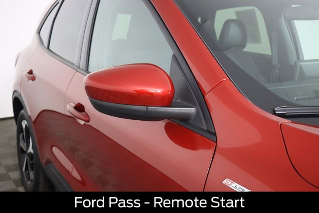 Used 2025 Ford Escape ST-Line Select w/ Tech Pack #1 AWD/4WD image 16