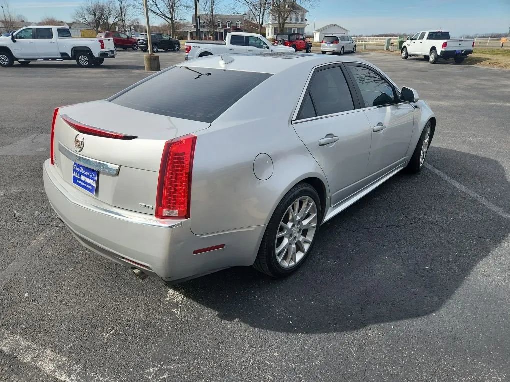 Used 2011 Cadillac CTS Performance image 2