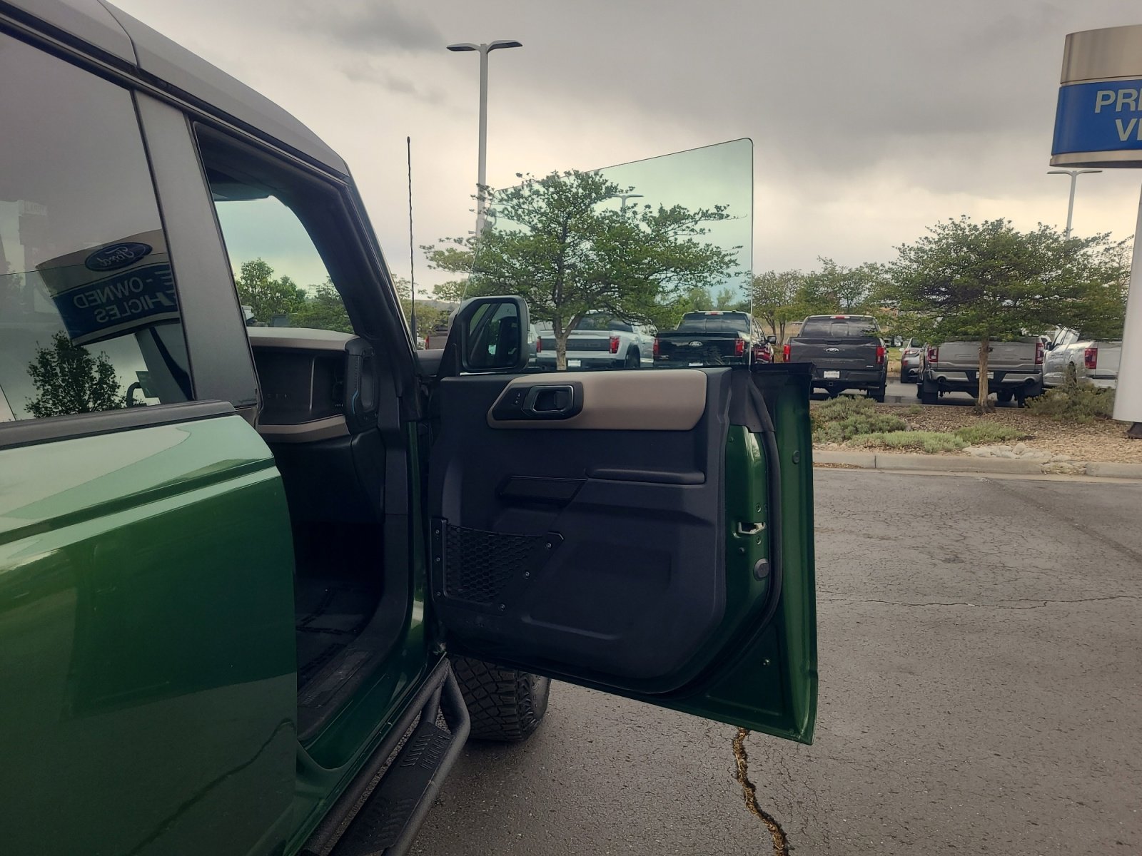 Used 2024 Ford Bronco Wildtrak AWD/4WD image 16
