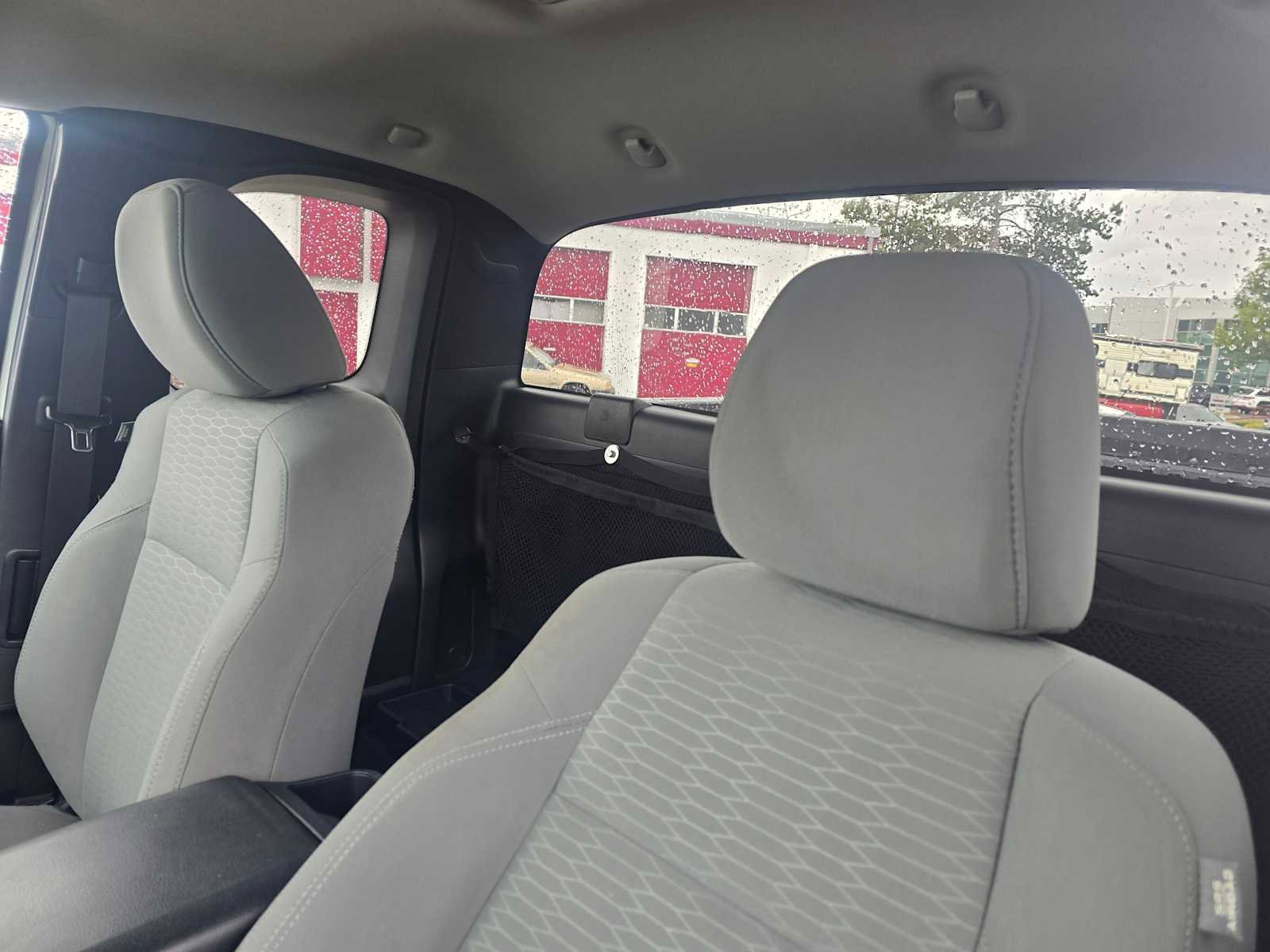 Used 2019 Toyota Tacoma SR image 18