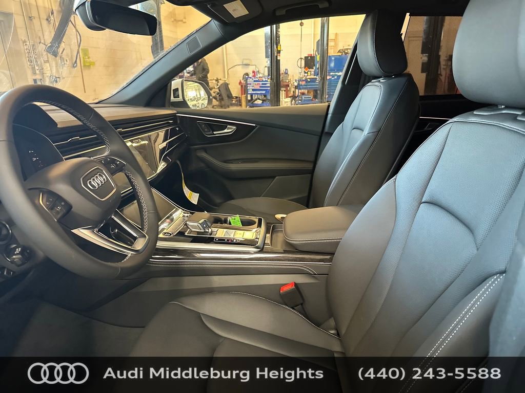 Used 2026 Audi Q8 Premium Plus image 11
