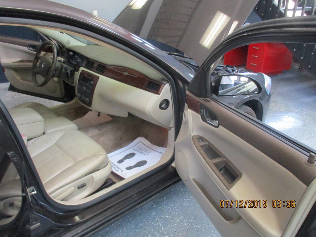 Used 2008 Chevrolet Impala LT FWD image 16
